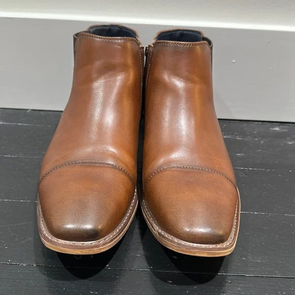 Freeman side zip dress boots. The Randor Brown Crocodile Leather Side-Zip Dress Ankle Men  main image 4